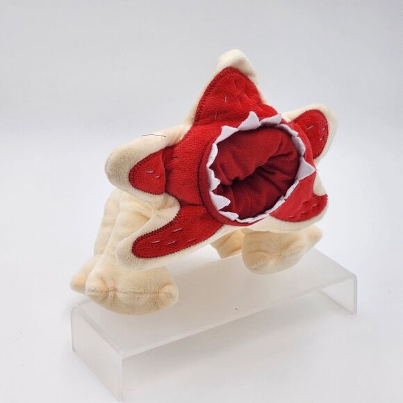 Stranger Things Demogorgon Monster 11" Plush Toy - Picture 1 of 6